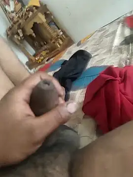 Snapshot of desiboyarya chatting on October 2025 04:44:01 AM desiboyarya online show from October 2025 04:44:01 AM