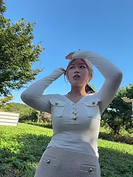 winter11 online show from October 2025 06:33:01 AM