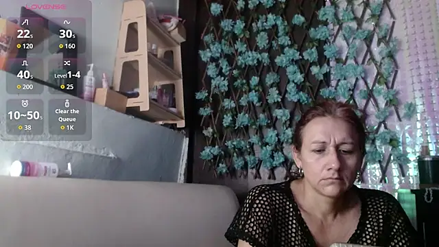 darling hott online show from March 2026 11:16:01 AM