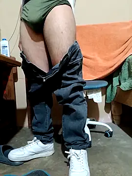 Snapshot of Single_lagunero chatting on April 2026 08:40:01 AM Single lagunero online show from April 2026 08:40:01 AM