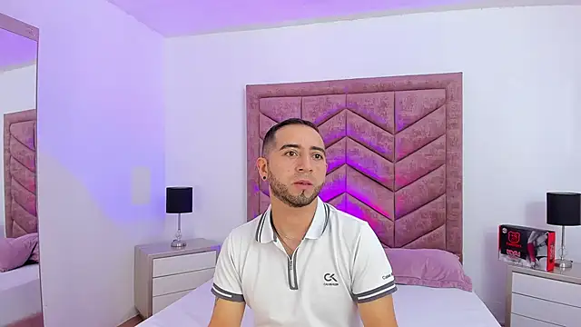 Lushian  online show from April 2026 03:17:02 PM