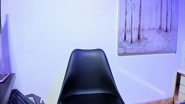 DanniaKross online show from October 2025 08:42:01 PM