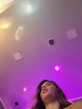 bianca vega  online show from April 2026 11:36:01 AM