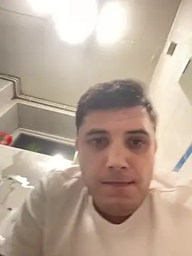 kisspussy1993 online show from November 2025 11:06:01 PM