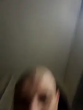 kisspussy1993 online show from February 2026 03:03:01 AM