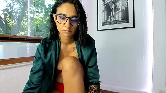 Snapshot of sugarburn chatting on June 2026 05:09:01 AM sugarburn online show from June 2026 05:09:01 AM