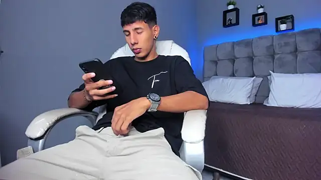 Juan zabala online show from September 2025 02:44:02 PM