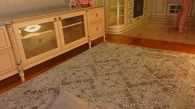 Snapshot of EadlinGillim chatting on November 2025 03:09:02 AM EadlinGillim online show from November 2025 03:09:02 AM