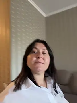 Liza Will online show from September 2025 10:58:02 AM