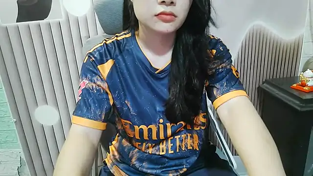 Snapshot of Emachiii chatting on September 2025 01:22:01 PM Emachiii online show from September 2025 01:22:01 PM