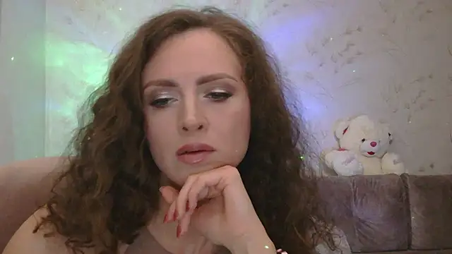 Amber Carrol online show from February 2026 03:19:02 PM