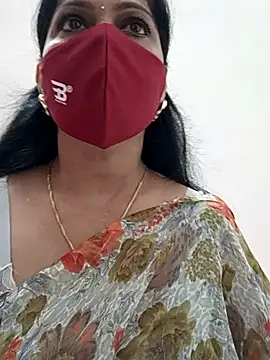 Snapshot of shivani27 chatting on October 2025 09:18:02 AM shivani27 online show from October 2025 09:18:02 AM