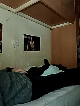 Snapshot of Rickrow666 chatting on February 2026 06:33:02 PM Rickrow666 online show from February 2026 06:33:02 PM