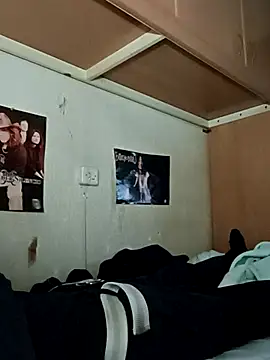 Snapshot of Rickrow666 chatting on February 2026 07:12:01 PM Rickrow666 online show from February 2026 07:12:01 PM