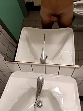 losteccafisso online show from January 2026 01:04:01 PM