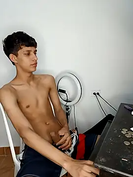 Allnei online show from November 2025 01:06:02 AM