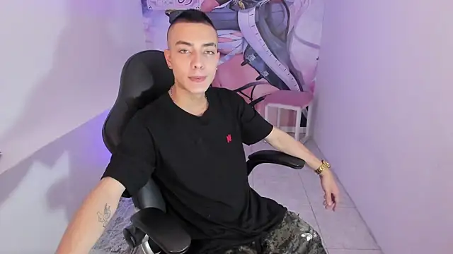 Dereck Boy8 online show from November 2025 08:19:01 PM