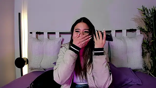 Rachell criss online show from March 2026 04:05:02 AM