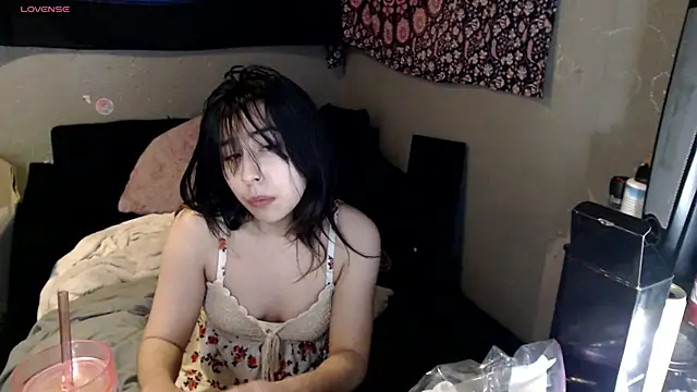 London Ray online show from November 2025 07:41:01 AM