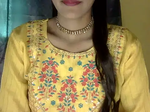 zara Khan0 online show from September 2025 04:28:01 AM