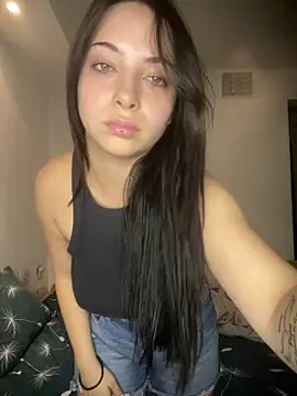 Bella  Booty online show from September 2025 09:51:01 PM