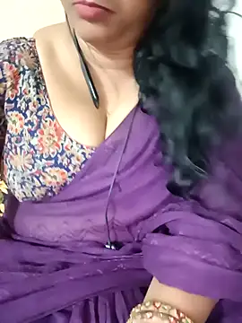Snapshot of Swetyhoney chatting on October 2025 04:51:02 PM Swetyhoney online show from October 2025 04:51:02 PM