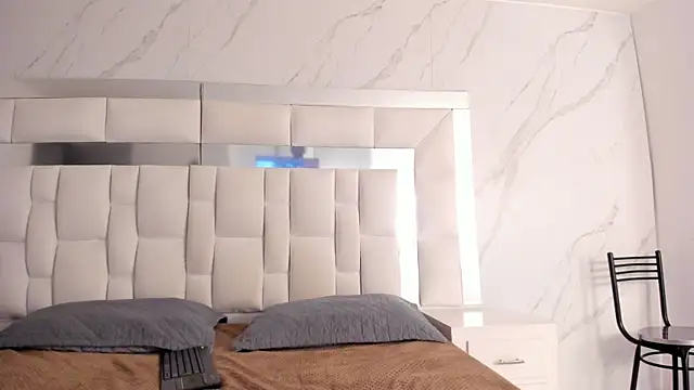 Maia Park online show from January 2026 01:49:01 PM