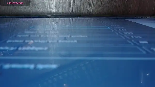 lulugr4 online show from May 2026 03:43:01 PM