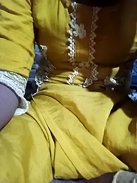 Snapshot of Reeta-rani chatting on October 2025 02:19:01 PM Reeta-rani online show from October 2025 02:19:01 PM