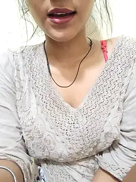 Snapshot of Raj-kumari chatting on July 2026 03:43:02 AM Raj-kumari online show from July 2026 03:43:02 AM