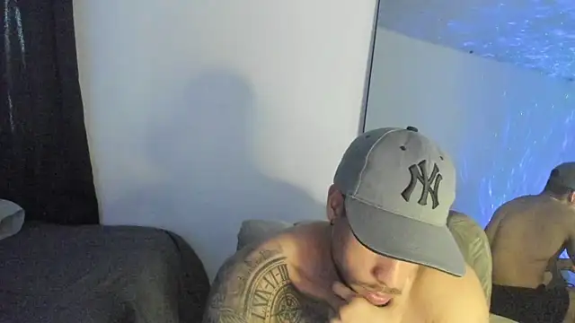 ThiagoLugo online show from January 2026 09:39:02 PM