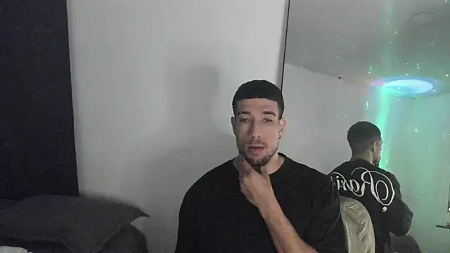 ThiagoLugo online show from March 2026 01:53:02 AM