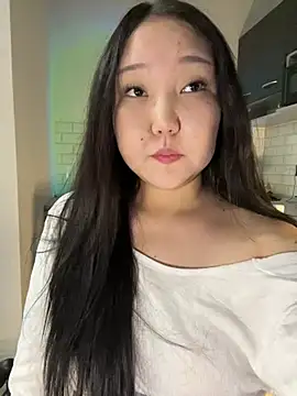 tammy gun online show from February 2026 04:27:02 PM