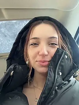 DollyTall online show from February 2026 06:11:02 AM