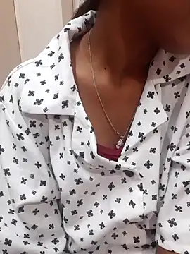 Snapshot of AnkitaDevi chatting on September 2025 04:01:01 AM AnkitaDevi online show from September 2025 04:01:01 AM