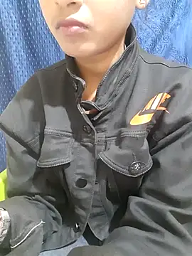 Snapshot of AnkitaDevi chatting on December 2025 04:07:01 AM AnkitaDevi online show from December 2025 04:07:01 AM