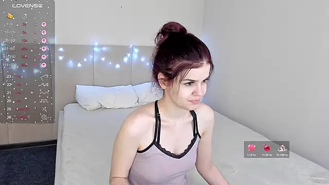 Snapshot of Infinity_Ti chatting on January 2026 01:53:02 AM Infinity Ti online show from January 2026 01:53:02 AM