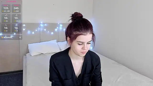 Snapshot of Infinity_Ti chatting on February 2026 01:48:02 AM Infinity Ti online show from February 2026 01:48:02 AM