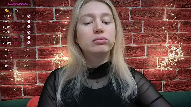 CitrusBlissss online show from January 2026 03:22:02 AM