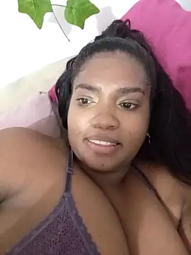 Snapshot of SamaraArtiaga1 chatting on September 2025 03:19:01 AM SamaraArtiaga1 online show from September 2025 03:19:01 AM