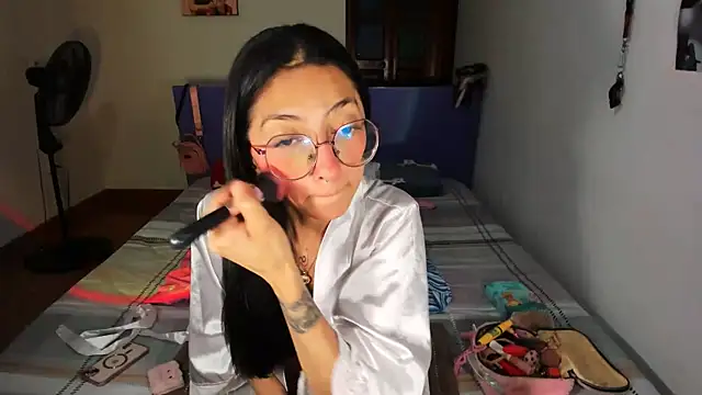 Anais lux online show from May 2026 11:46:02 PM