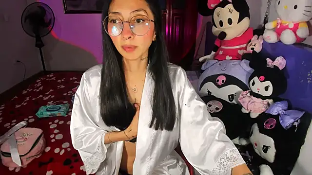 Snapshot of Anais_lux chatting on July 2026 10:47:01 PM Anais lux online show from July 2026 10:47:01 PM