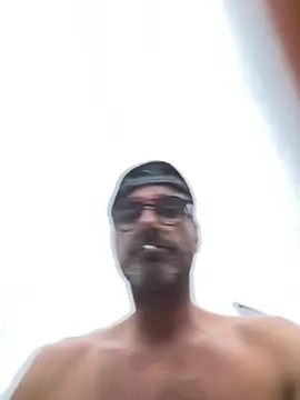 Chouillax online show from October 2025 06:10:02 AM