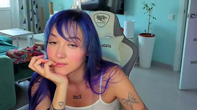 Snapshot of Im_suka chatting on July 2026 04:17:02 AM Im suka online show from July 2026 04:17:02 AM