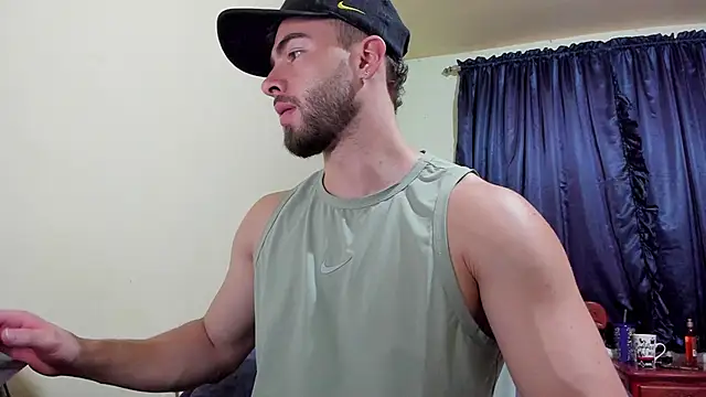 MaxDell online show from November 2025 08:38:02 PM