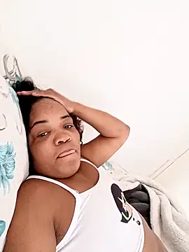 Snapshot of bruna6937 chatting on March 2026 04:14:02 PM bruna6937 online show from March 2026 04:14:02 PM