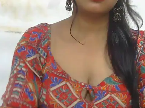 POOJA 199 online show from October 2025 07:16:01 AM