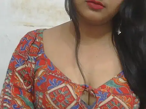 POOJA 199 online show from March 2026 07:14:02 AM