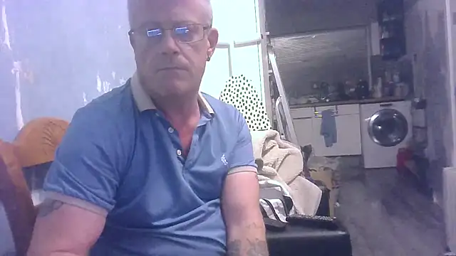 hefin18 online show from October 2025 08:16:02 PM