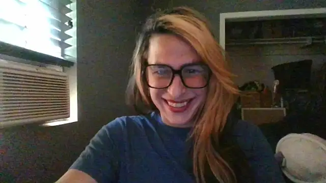 mayra mayhem online show from August 2026 01:46:02 PM